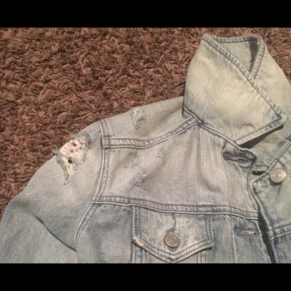 Jean jacket - Picture 2 of 4